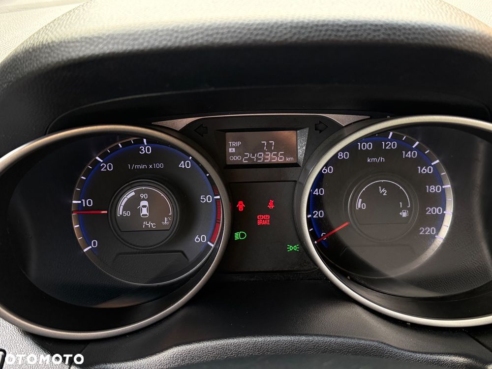 Hyundai ix35 1.7 CRDi 2WD blue Comfort - 13