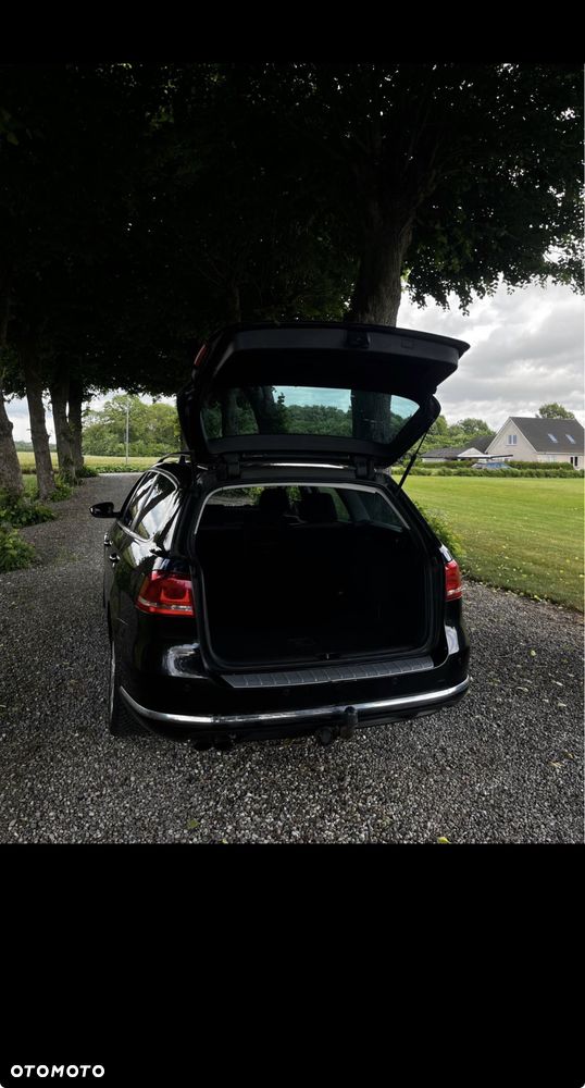 Volkswagen Passat 2.0 TDI Individual - 4