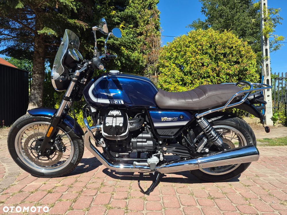Moto Guzzi V7 - 4