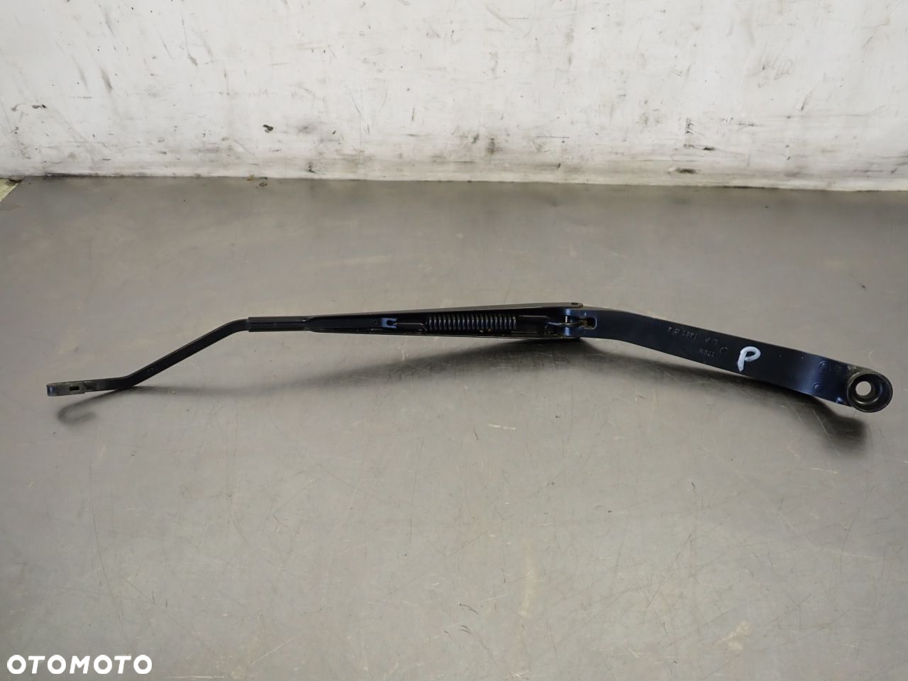 RAMIĘ WYCIERACZKI PRZÓD PRAWE TOYOTA RAV4 II LIFT - 2