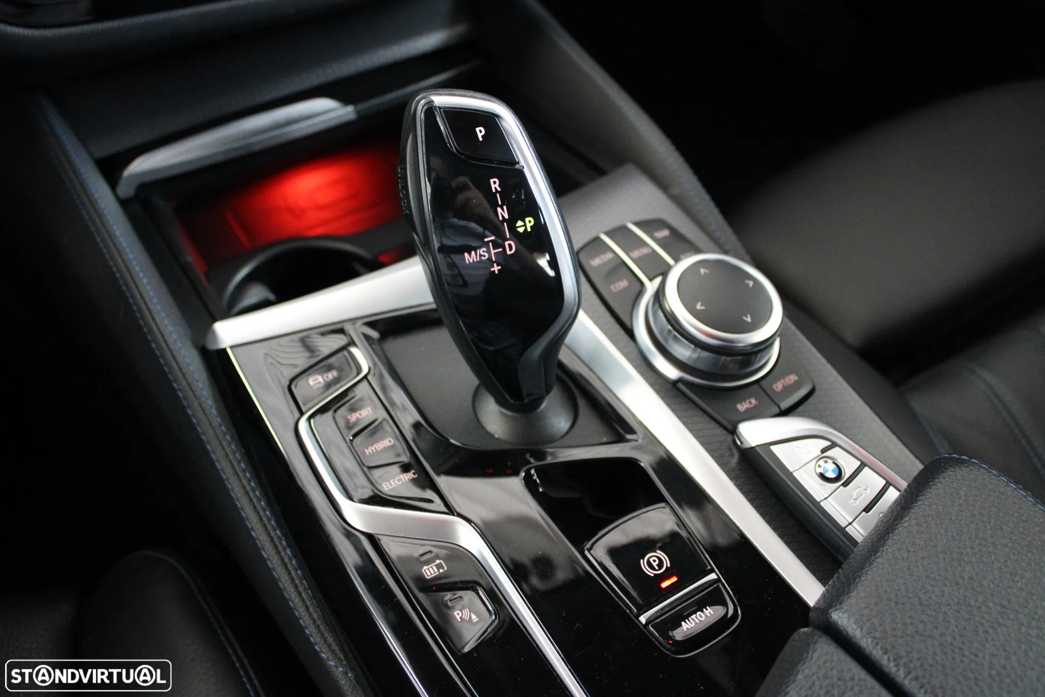 BMW 530 e Pack M - 13
