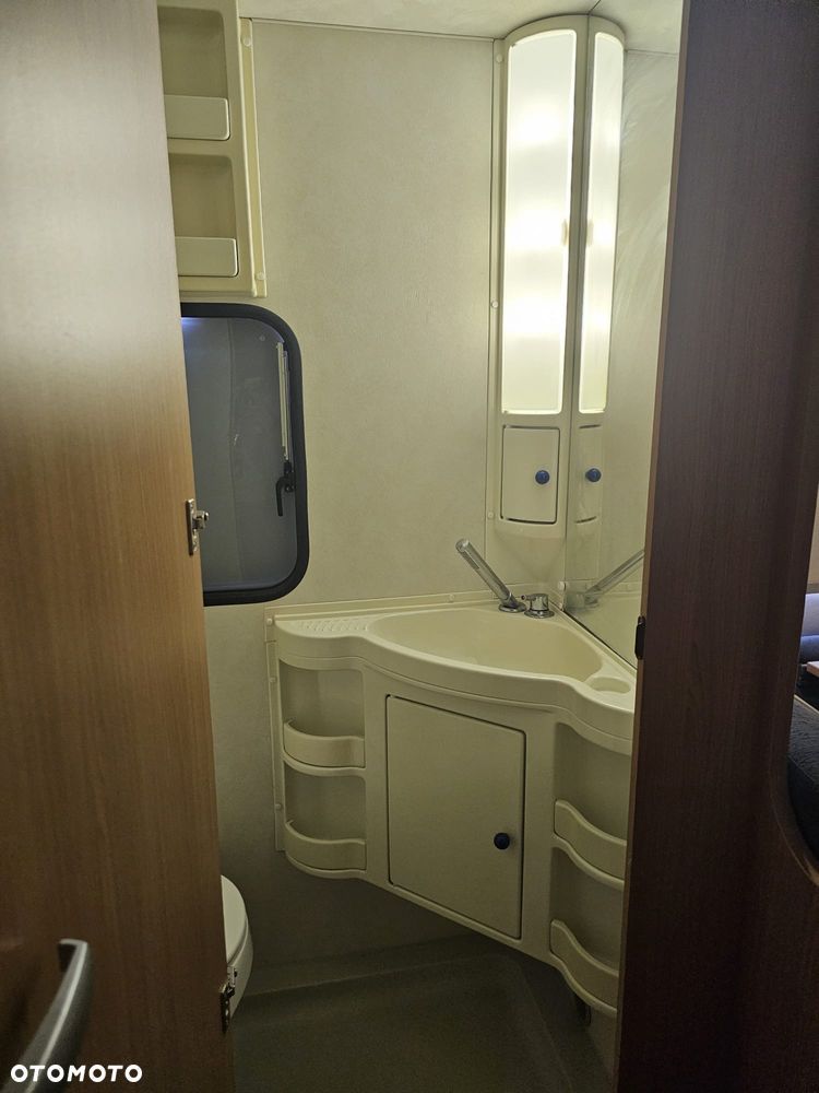 Adria Altea 542 pk - 37