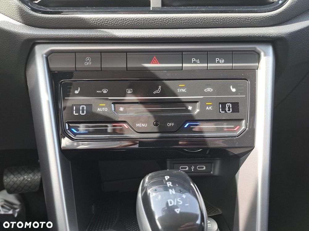 Volkswagen T-Roc 1.5 TSI Life Plus DSG - 16