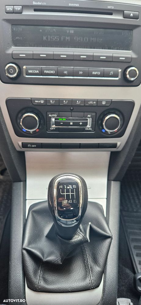 Skoda Octavia 2.0 TDI Ambiente - 9