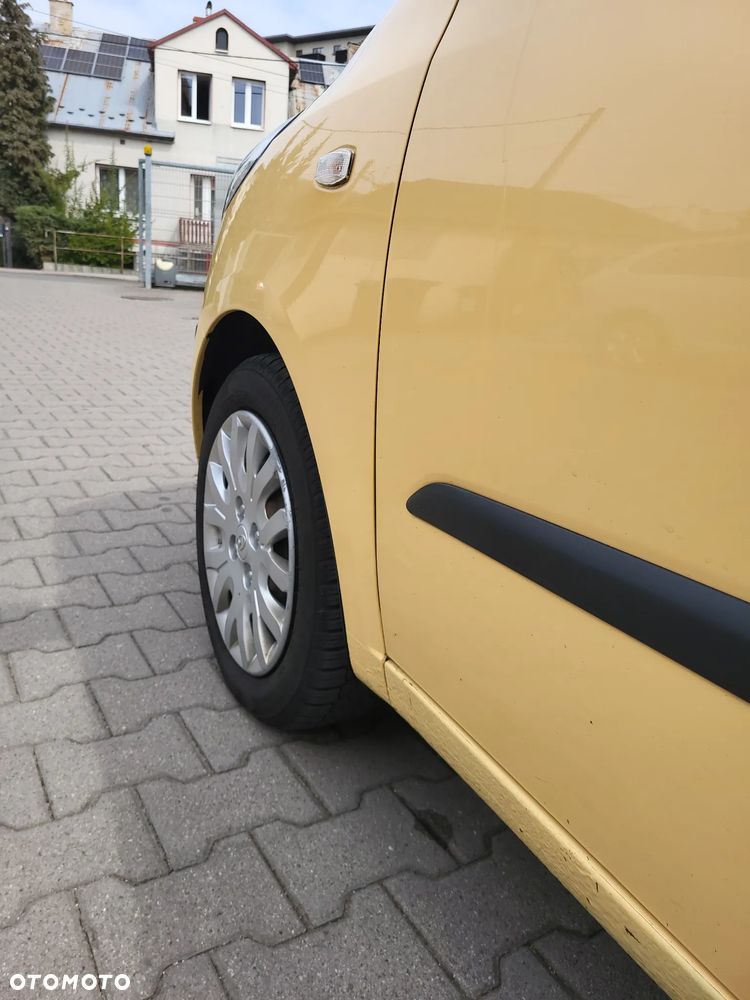 Hyundai i10 1.1 Classic - 8