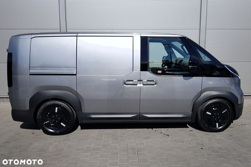 Kia PV5 71.2kWh - 8