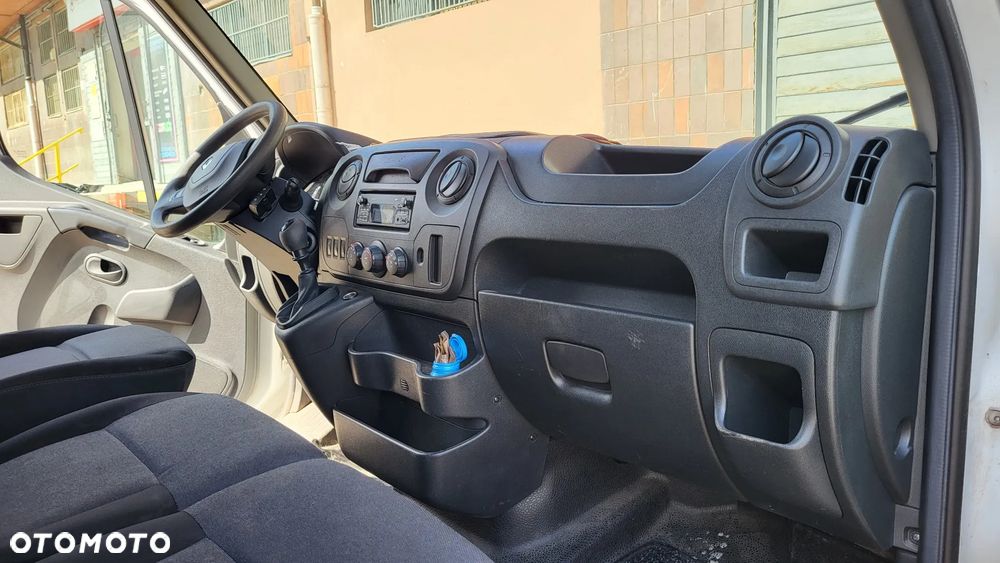 Renault Master - 9