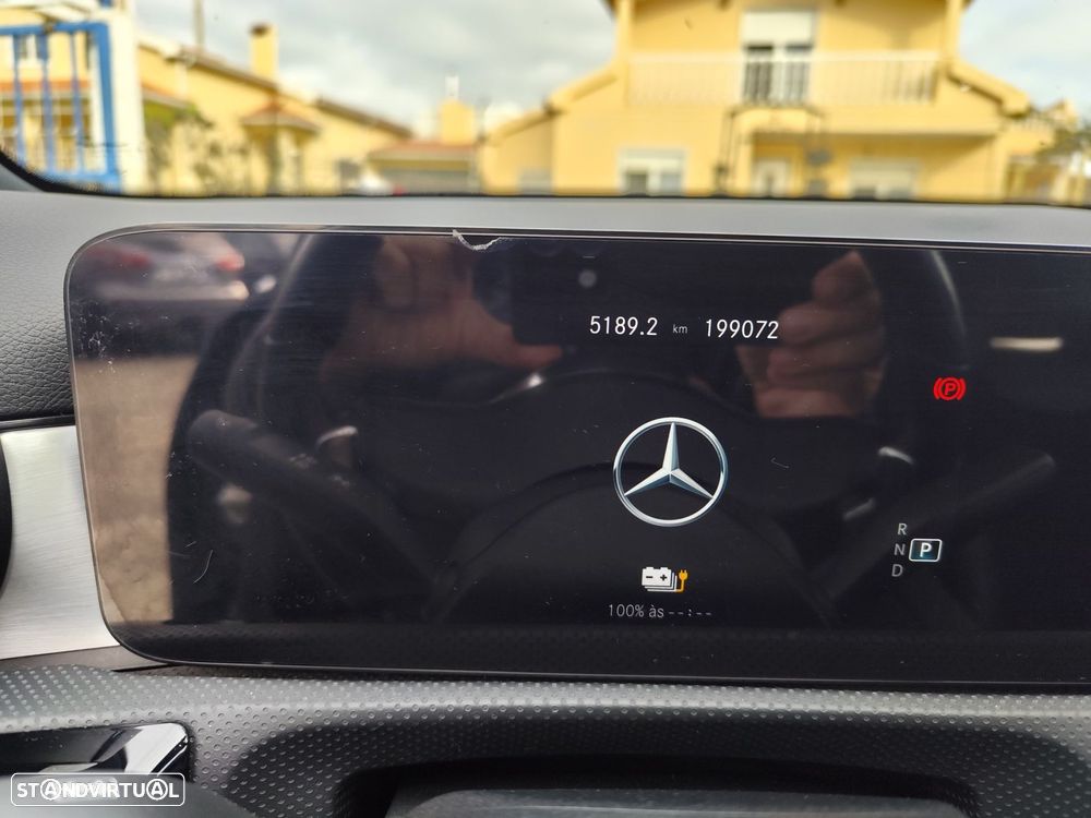 Mercedes-Benz A 250 e AMG Line - 15