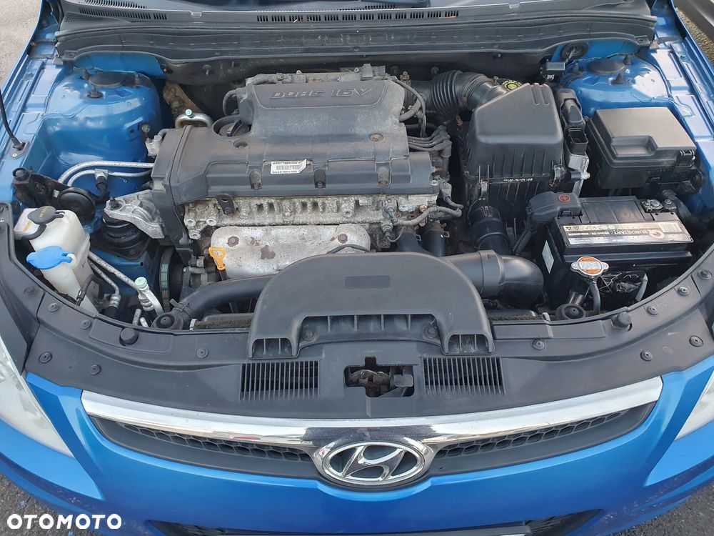 Hyundai i30 2.0 Premium - 15