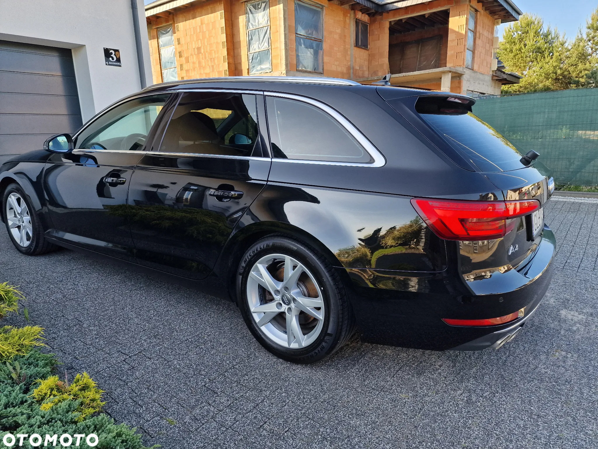 Audi A4 Avant 2.0 TDI ultra S tronic sport - 15
