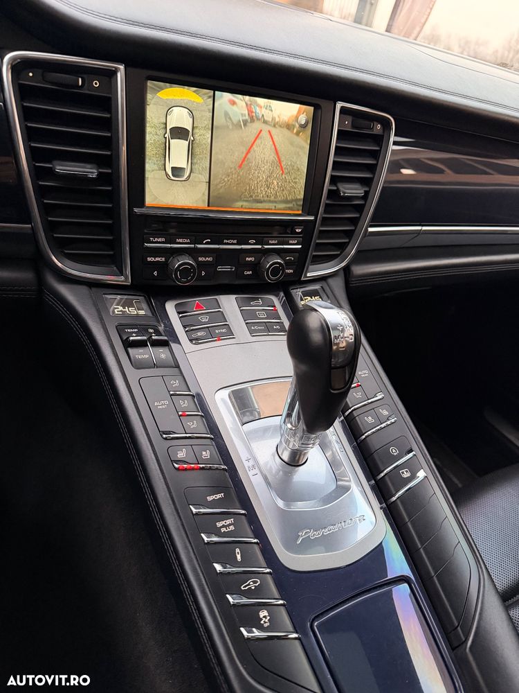 Porsche Panamera 3.0 PDK 4S Executive - 25