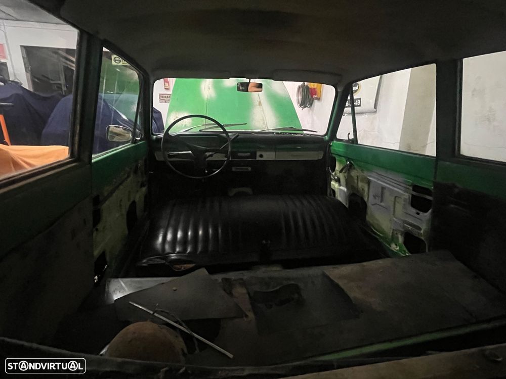 Ford Cortina - 9