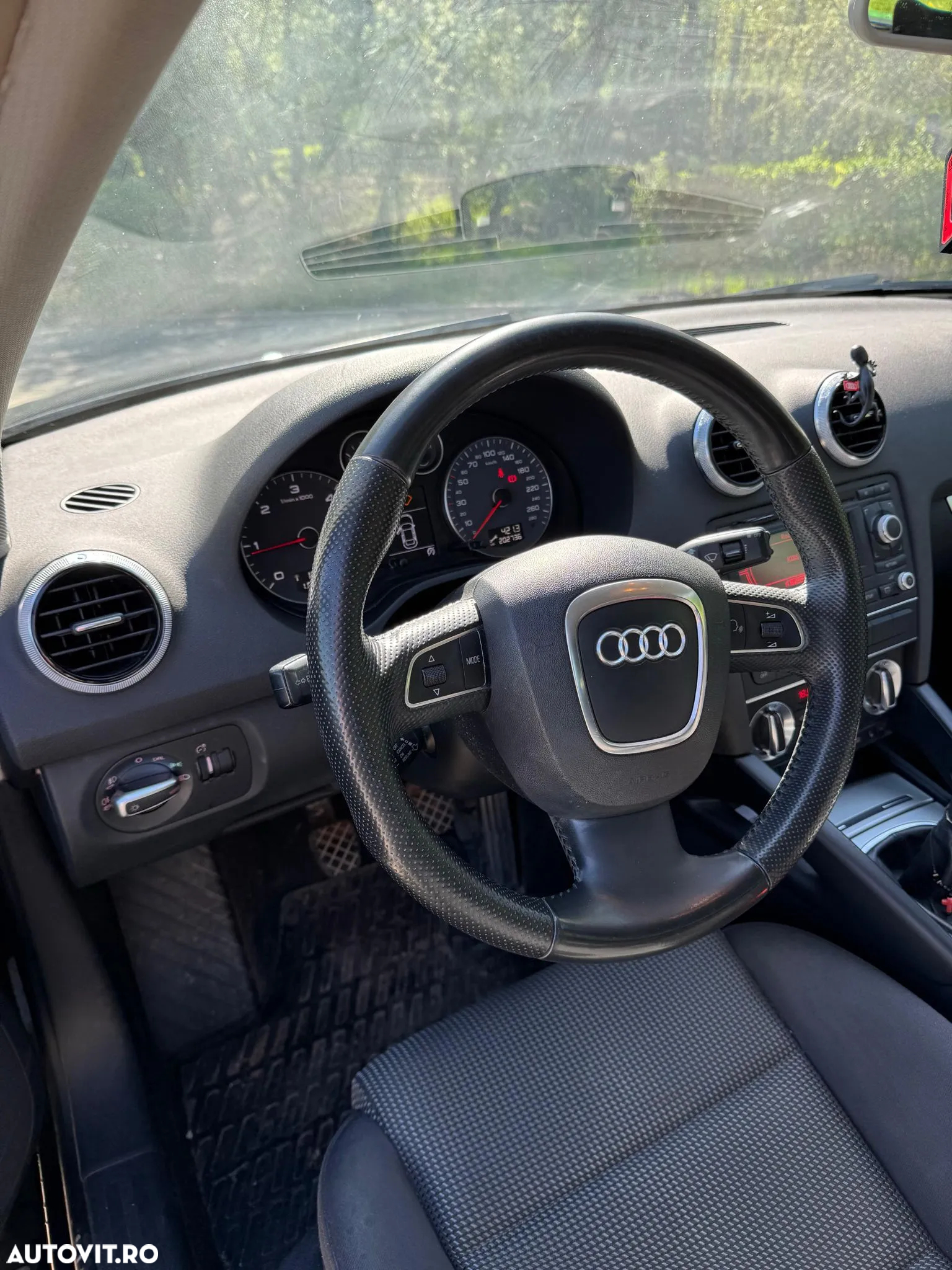 Audi A3 1.9 TDI Sportback Attraction - 4