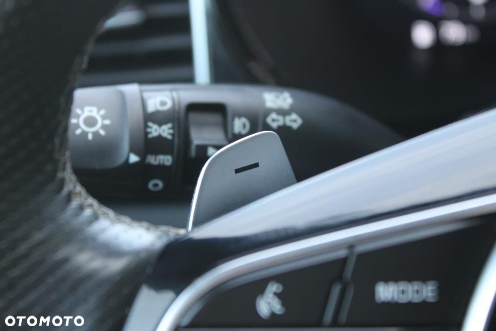 Kia XCeed - 33