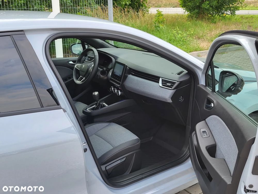 Renault Clio 1.0 TCe Techno - 6