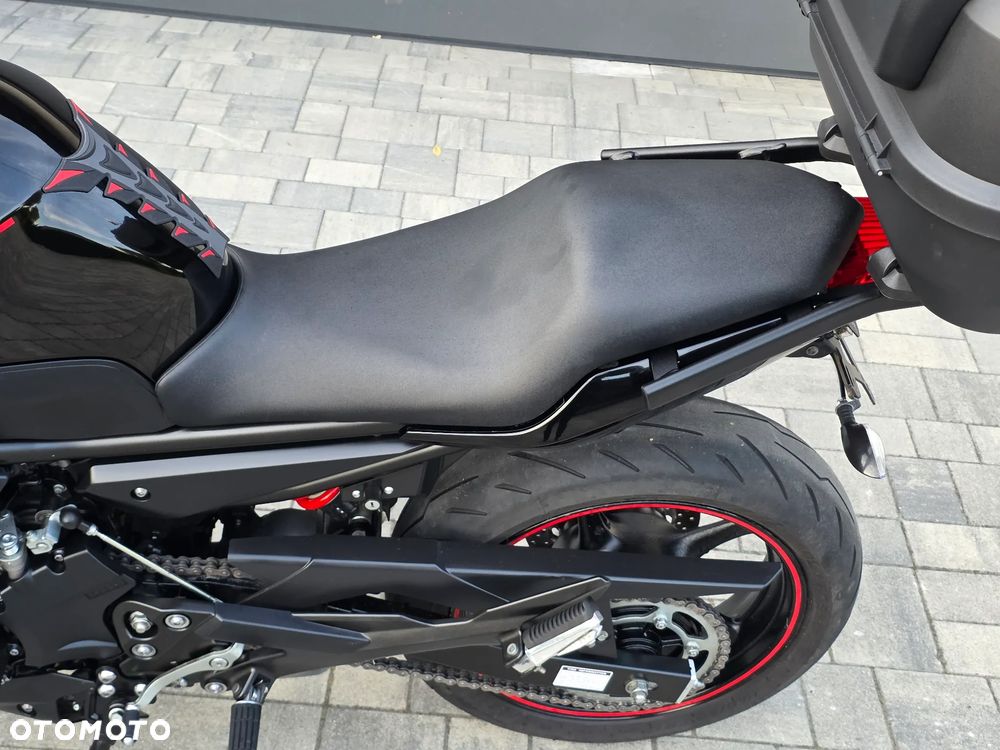Yamaha XJ - 24