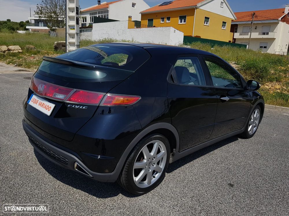 Honda Civic 1.8 Sport - 8