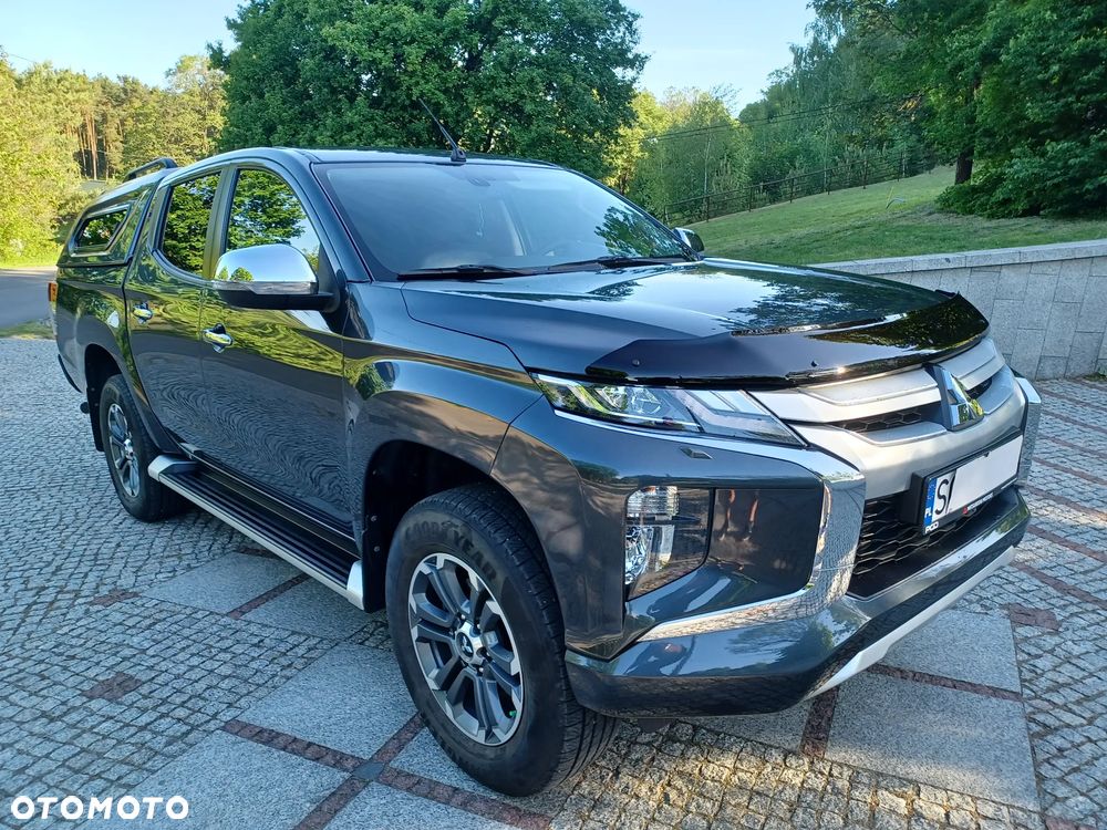 Mitsubishi L200 2.2 d DC Instyle - 11