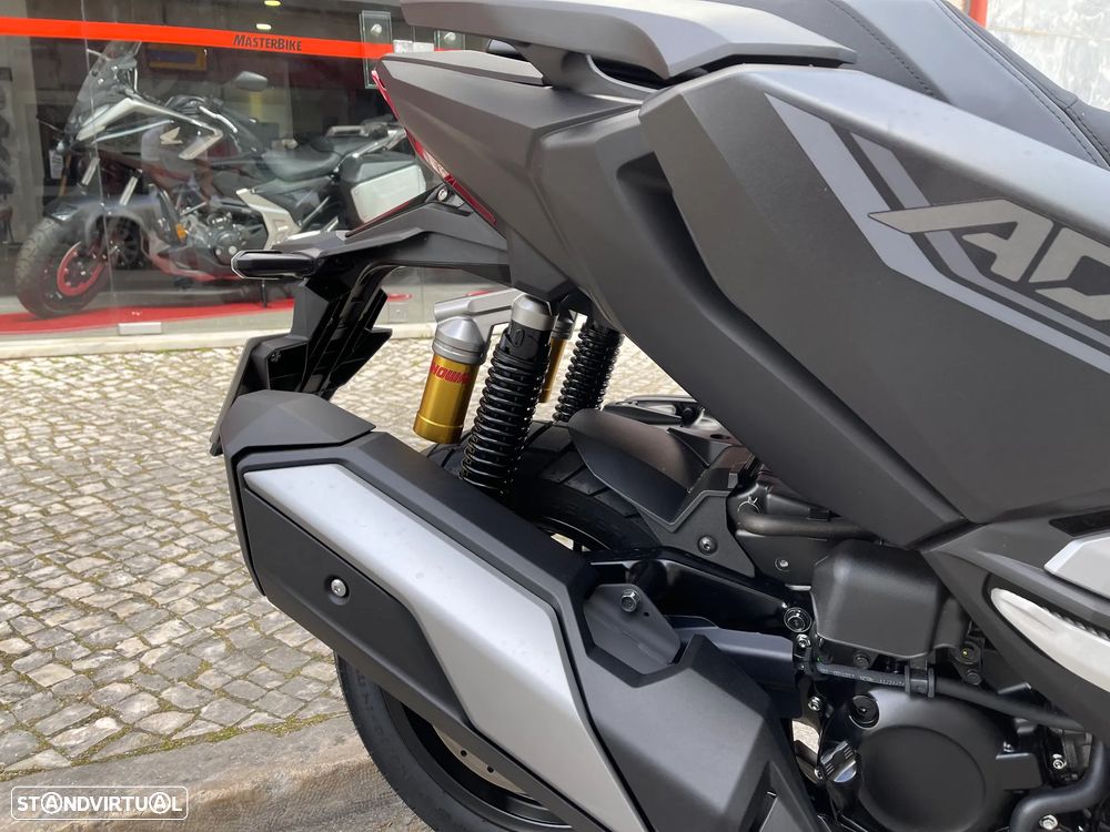 Honda ADV 350 Special Edition - 6