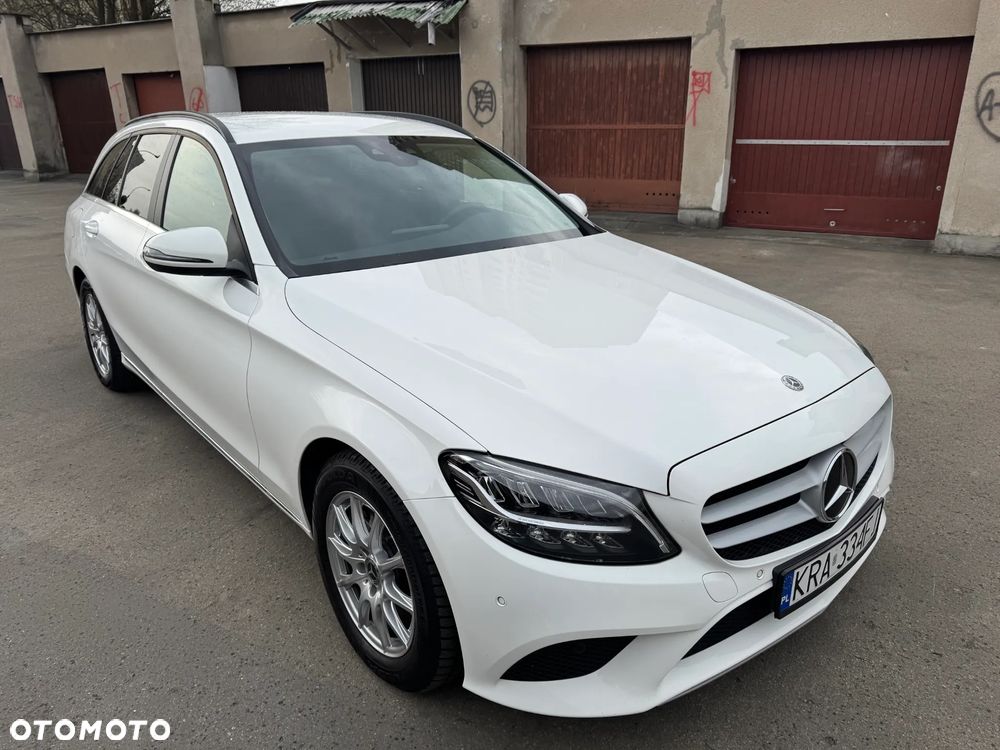 Mercedes-Benz Klasa C 200 d 9G-TRONIC - 24