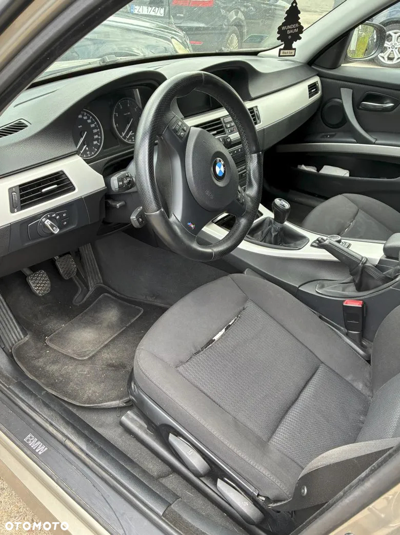 BMW Seria 3 318i - 7