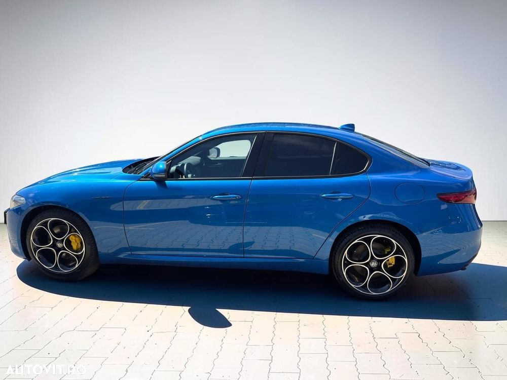 Alfa Romeo Giulia - 17