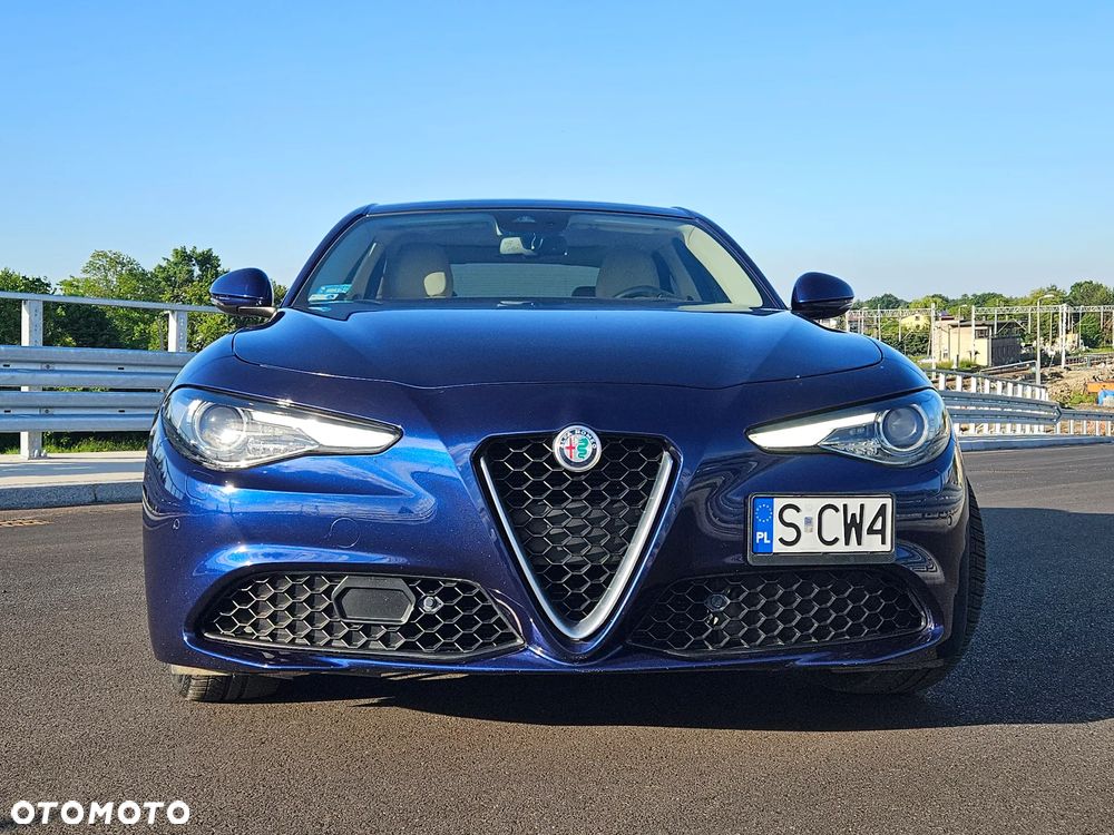 Alfa Romeo Giulia 2.0 Turbo 16V AT8 Veloce Ti - 5