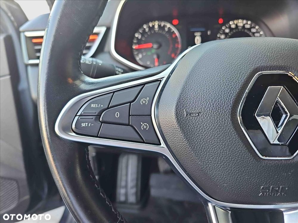 Renault Clio - 17