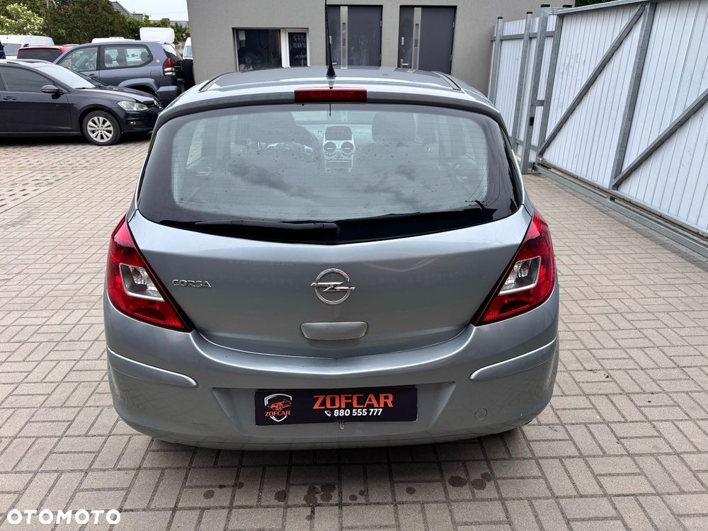 Opel Corsa - 4