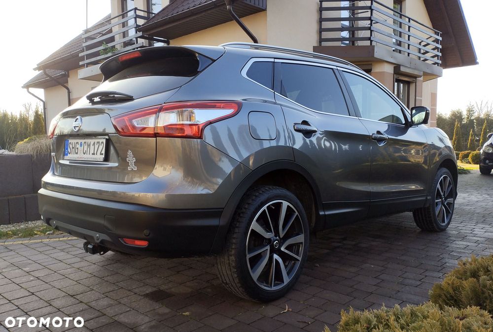 Nissan Qashqai 1.6 DIG-T Tekna - 4