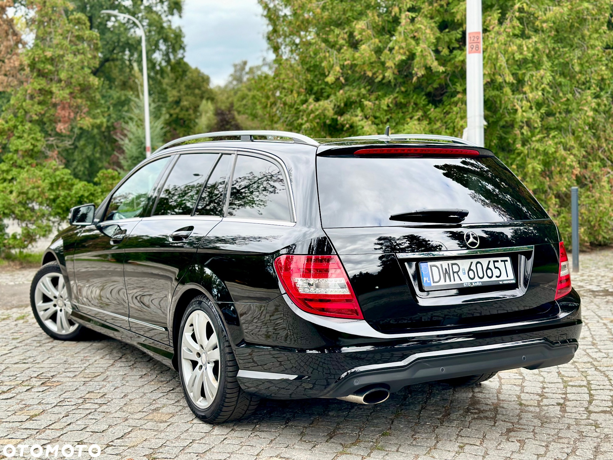 Mercedes-Benz Klasa C 250 T (BlueEFFICIENCY) 7G-TRONIC Avantgarde - 2