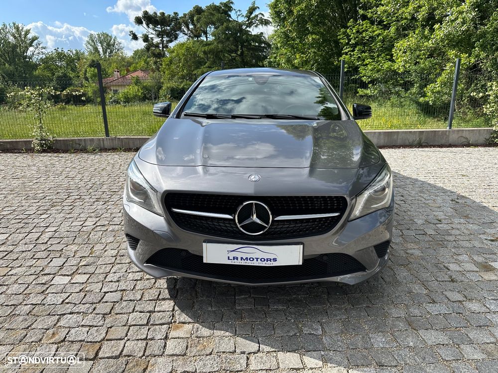 Mercedes-Benz CLA 180 (CDI) d Urban - 2