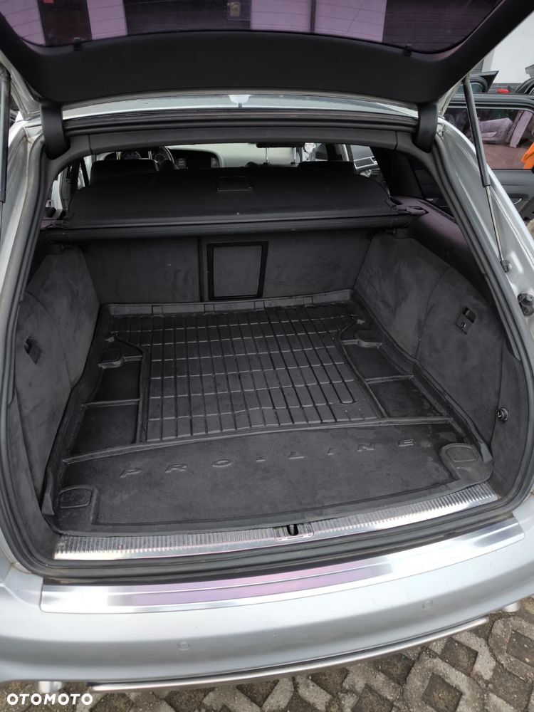 Audi A6 Allroad - 22