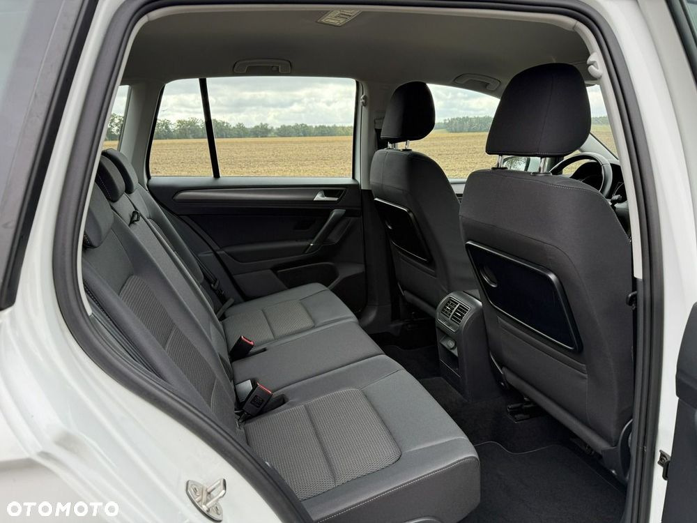 Volkswagen Golf Sportsvan 1.0 TSI DSG Comfortline - 22