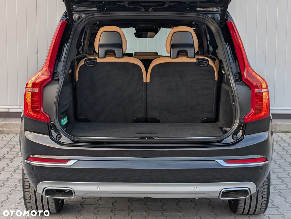 Volvo XC 90 - 12