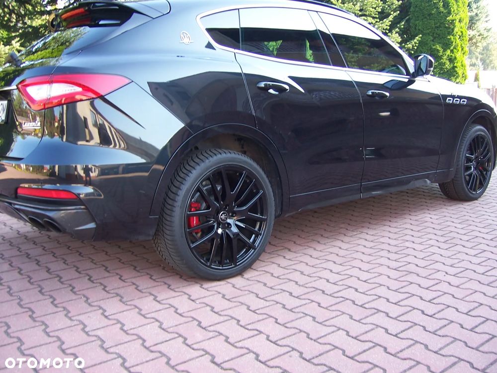 Maserati Levante Trofeo Q4 - 7