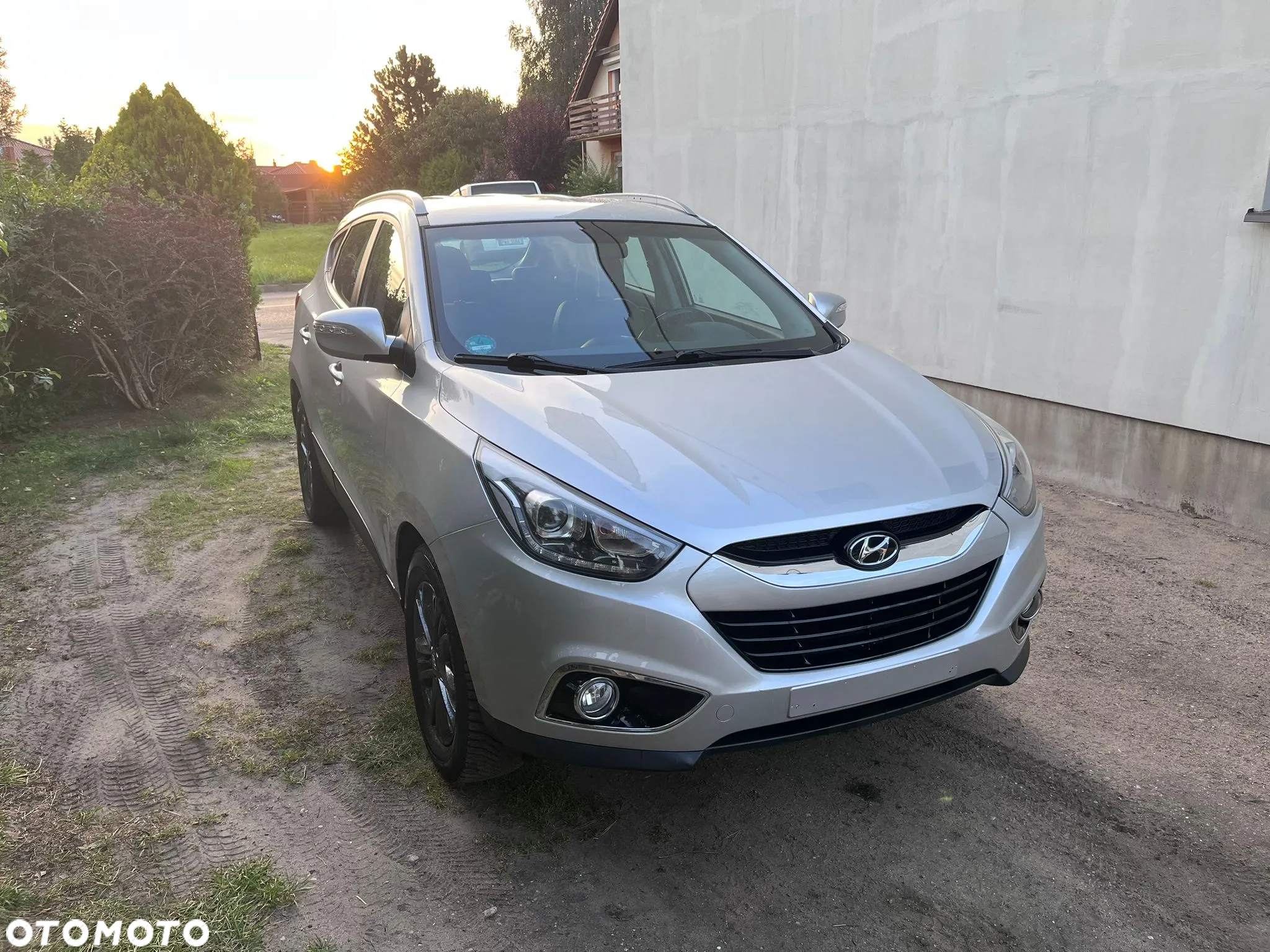 Hyundai ix35 2.0 CRDi 4WD Automatik Fifa World Cup Silver Edition - 3