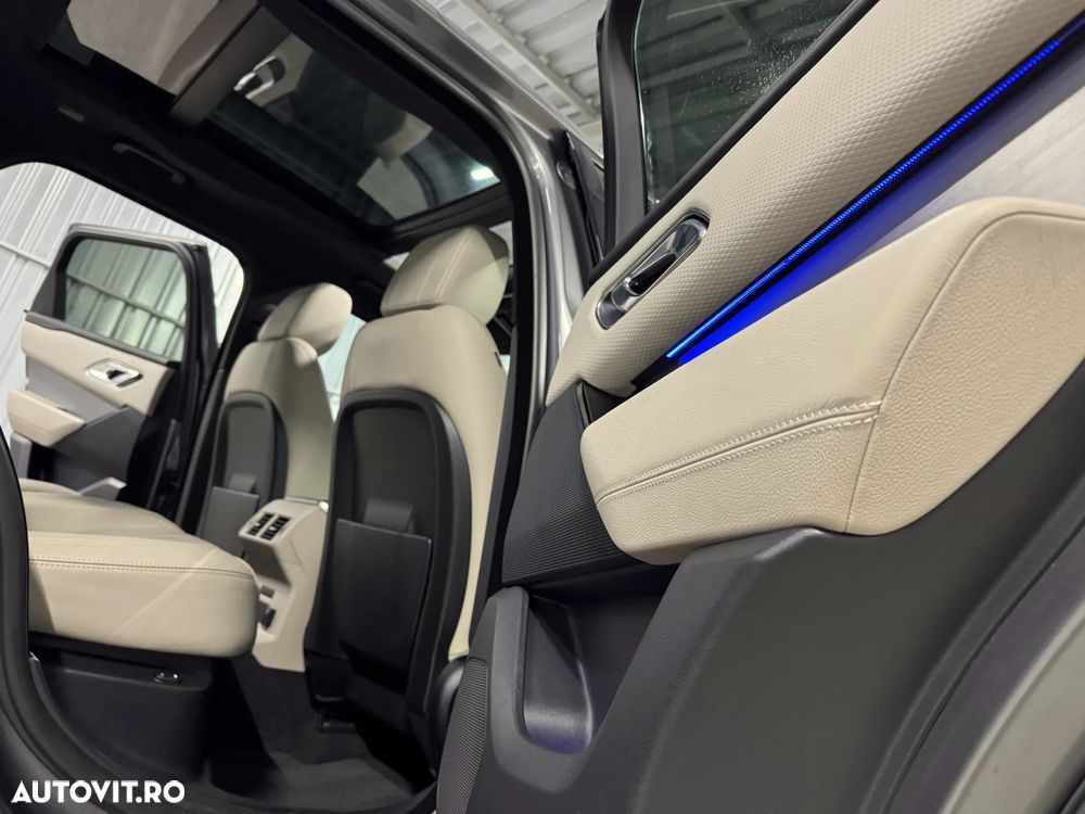 Land Rover Range Rover Velar 2.0 R-Dynamic HSE - 36