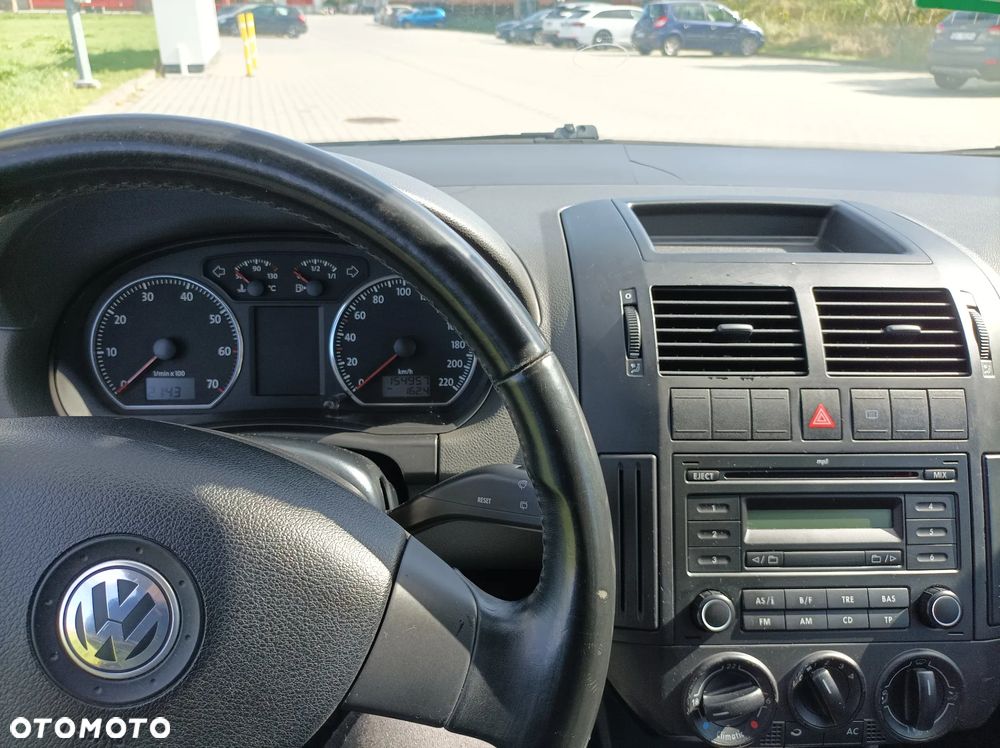 Volkswagen Polo 1.4 - 16