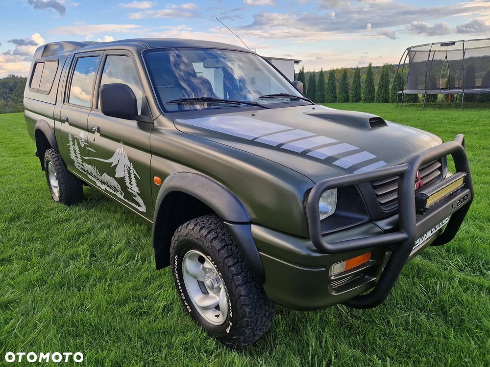 Mitsubishi L200 2.5 TDI GLS 4WD DoubleCab - 1