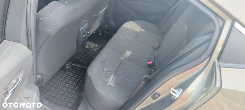 Toyota Corolla 1.6 Comfort - 19