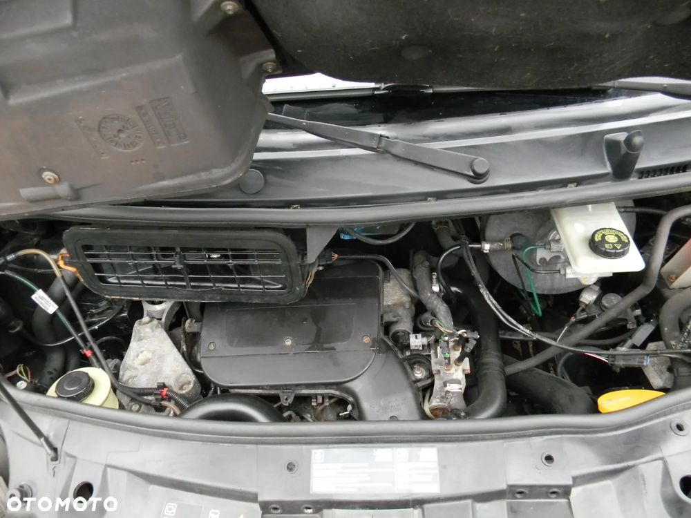 Renault Trafic - 6