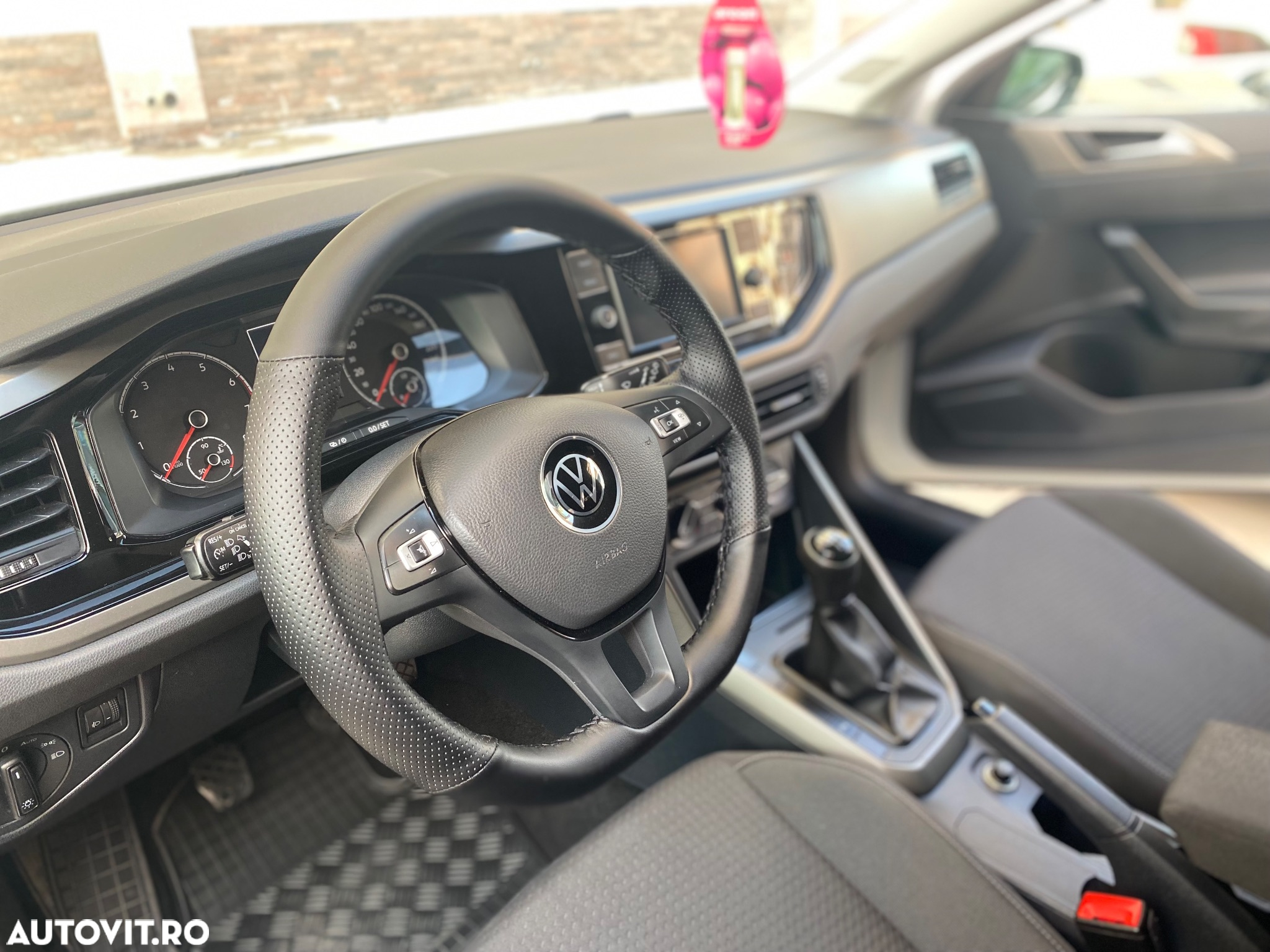 Volkswagen Polo 1.0 TSI Comfortline - 19