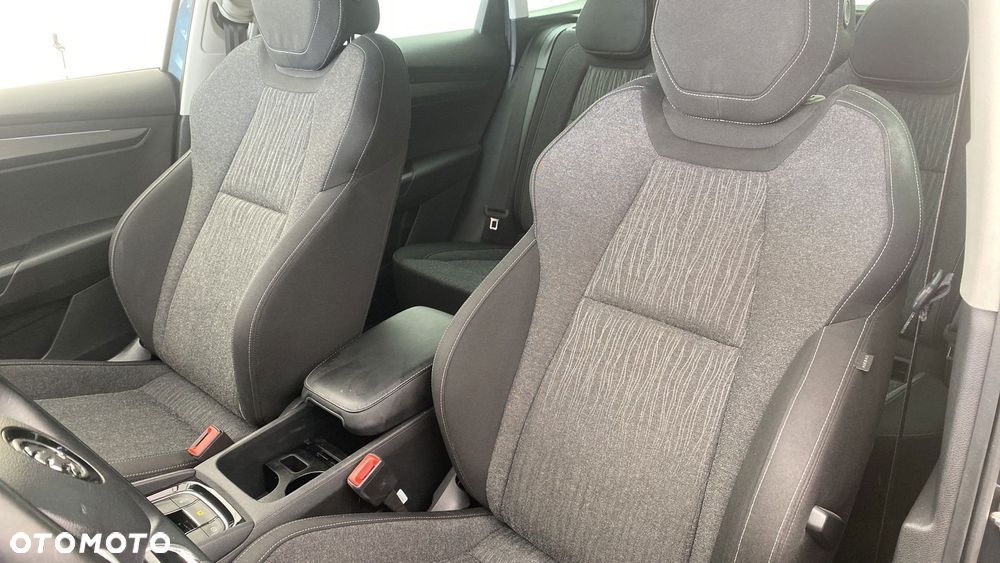 Skoda Karoq 1.5 TSI ACT GPF 4x2 Style DSG - 11