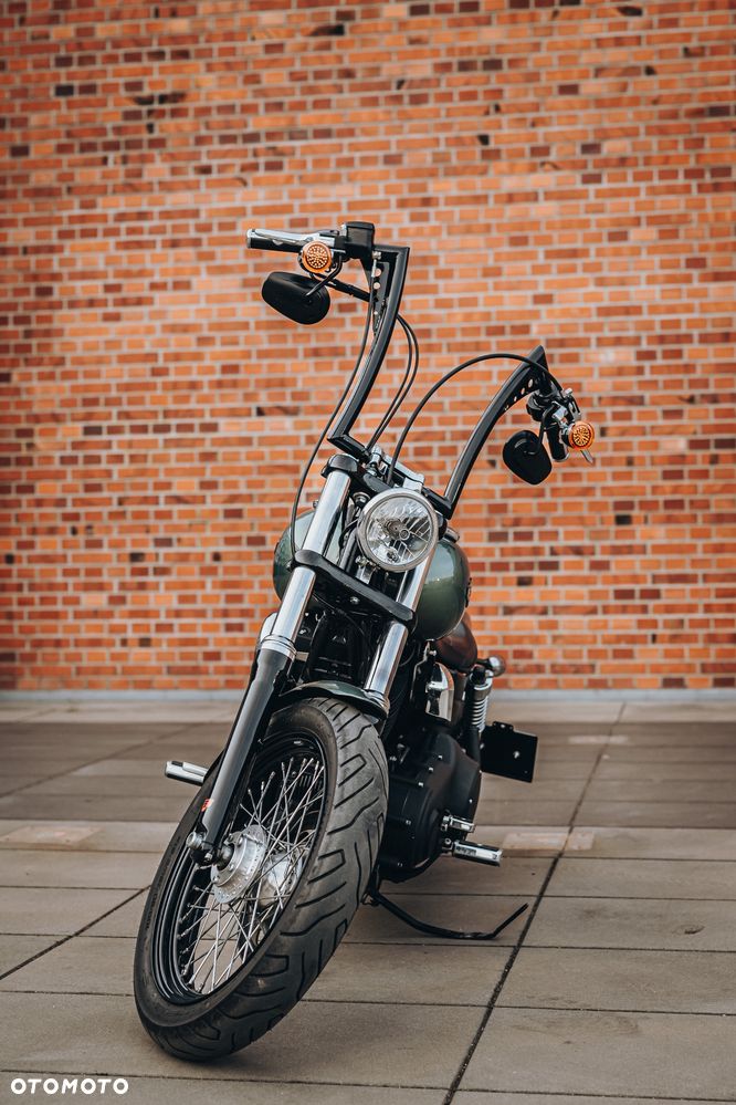 Harley-Davidson Dyna Street Bob - 7