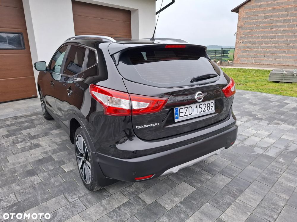 Nissan Qashqai 1.6 DCi Xtronic TEKNA - 21