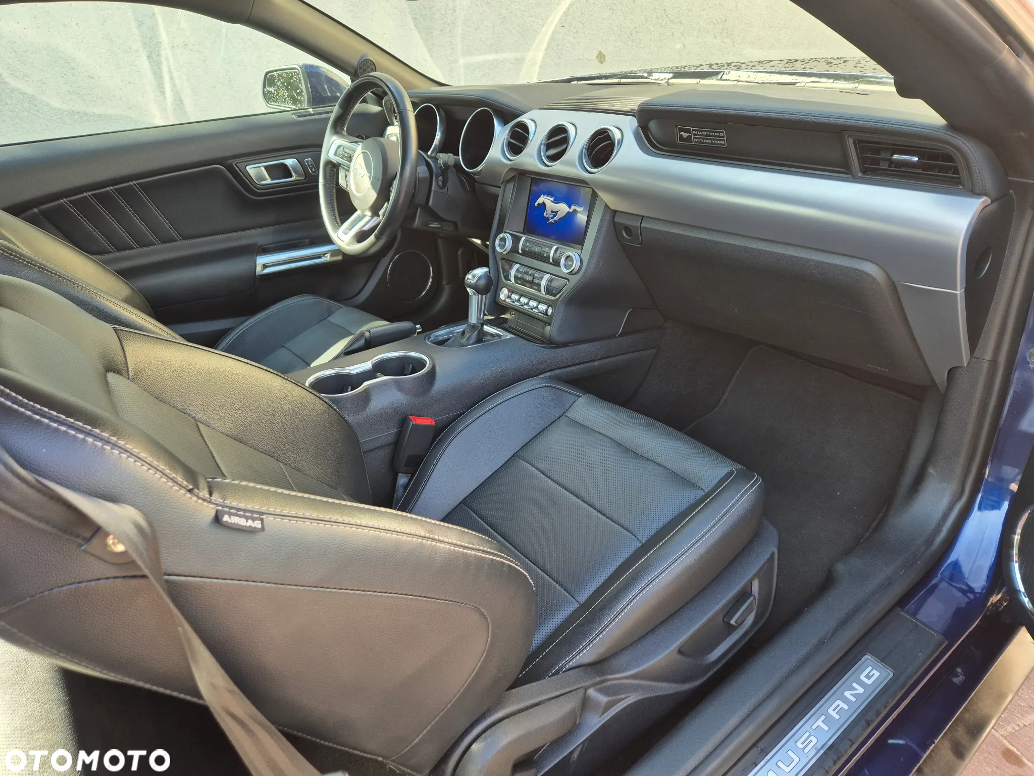 Ford Mustang 5.0 V8 GT - 6