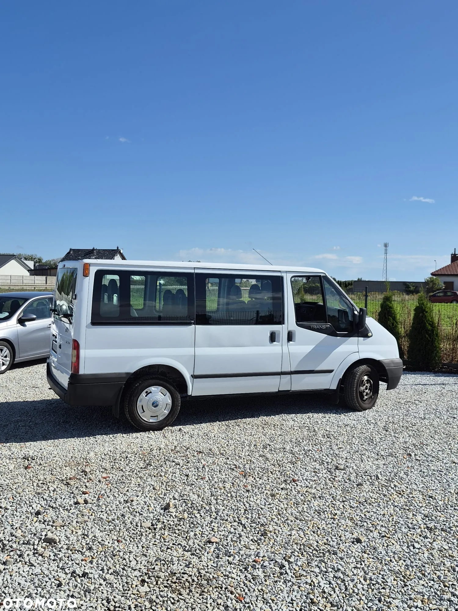 Ford Transit - 10