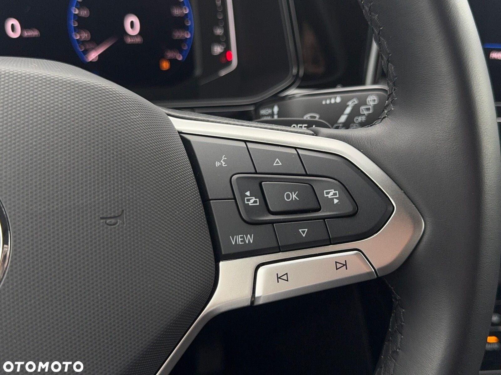 Volkswagen T-Roc 1.5 TSI Style DSG - 20