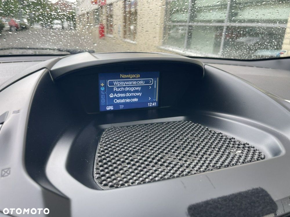 Ford Kuga - 33